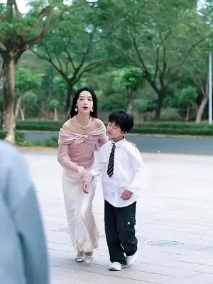 우리 엄마는 18세