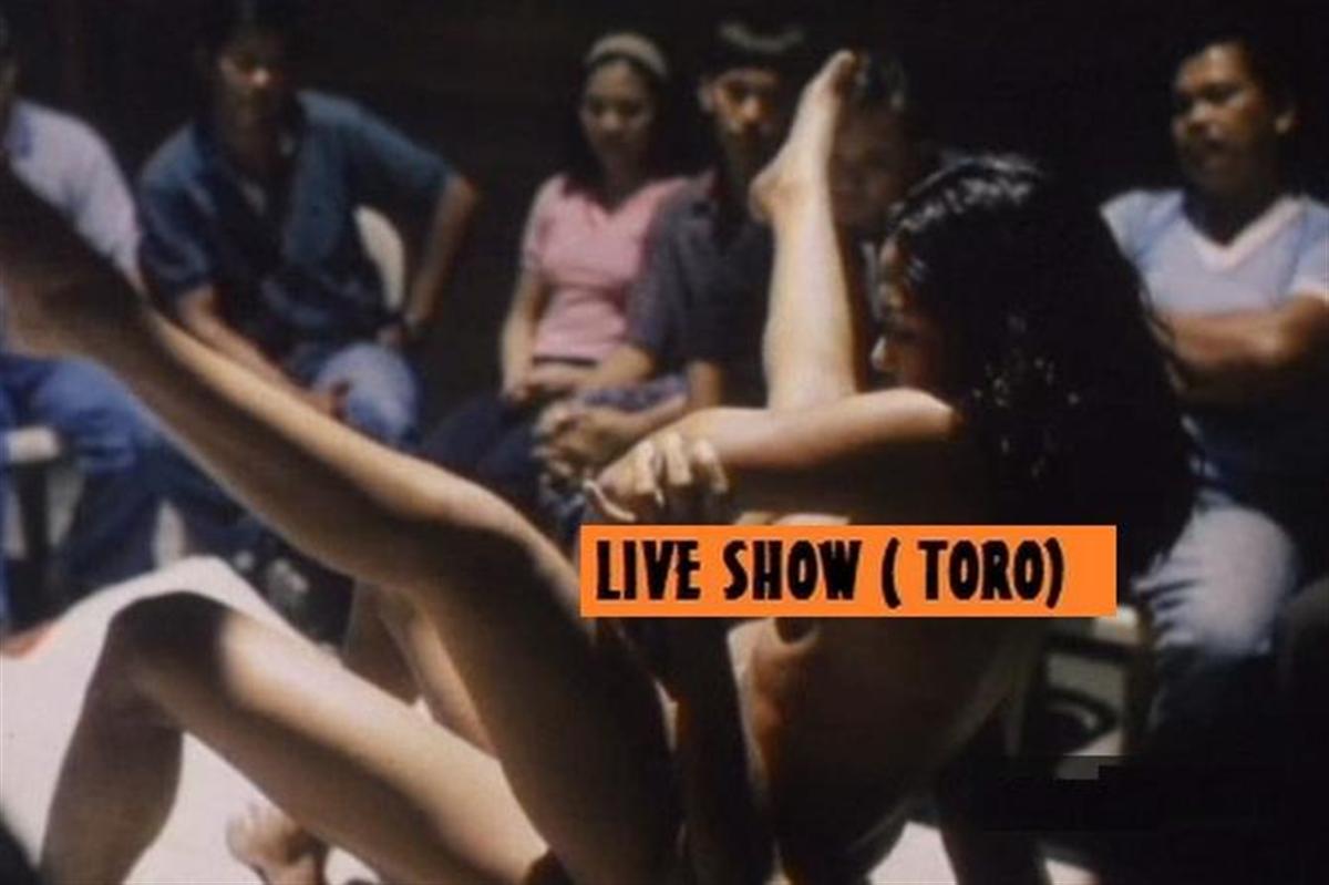 Live Show (2001)