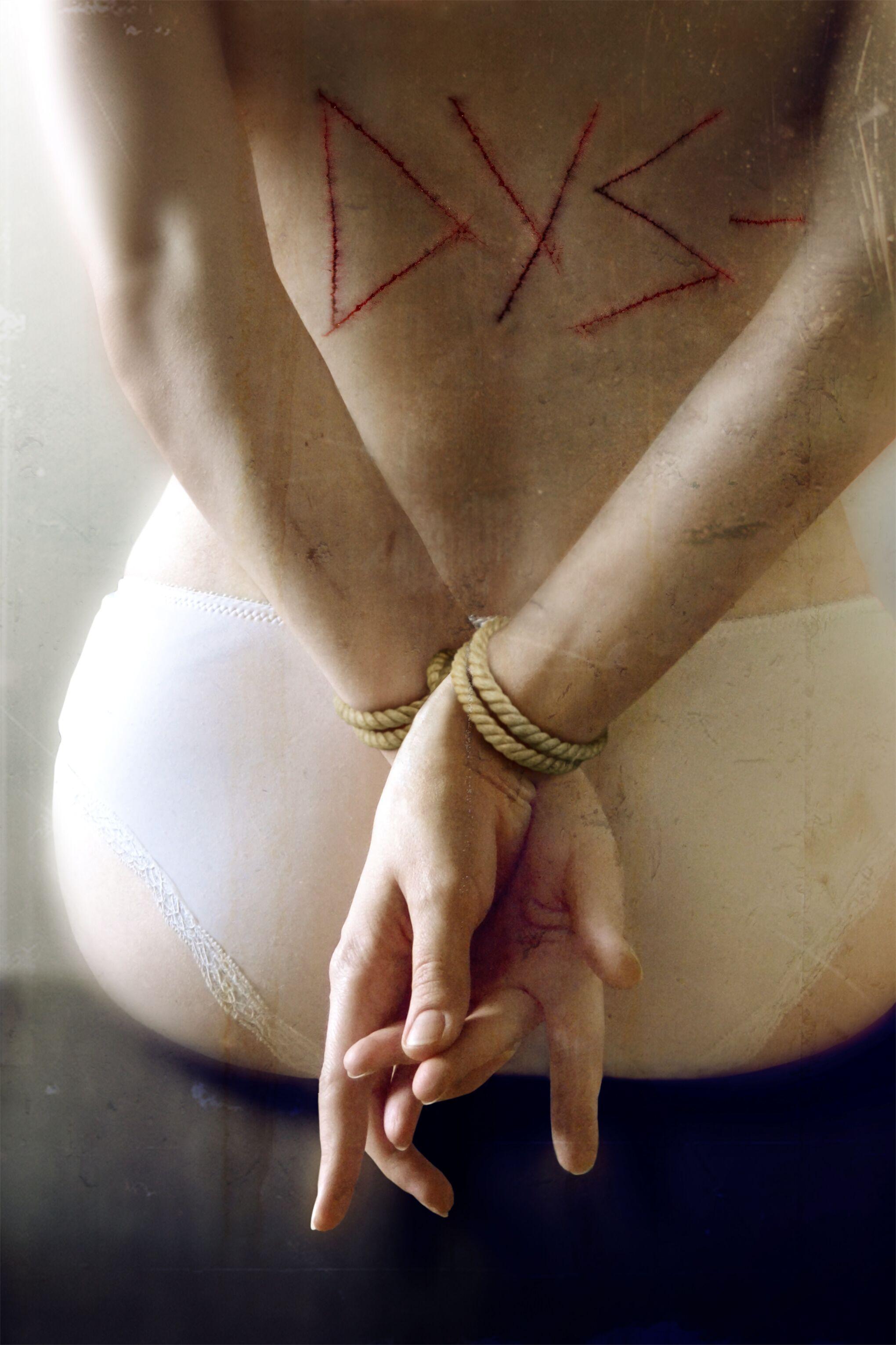 Dys- (2015)